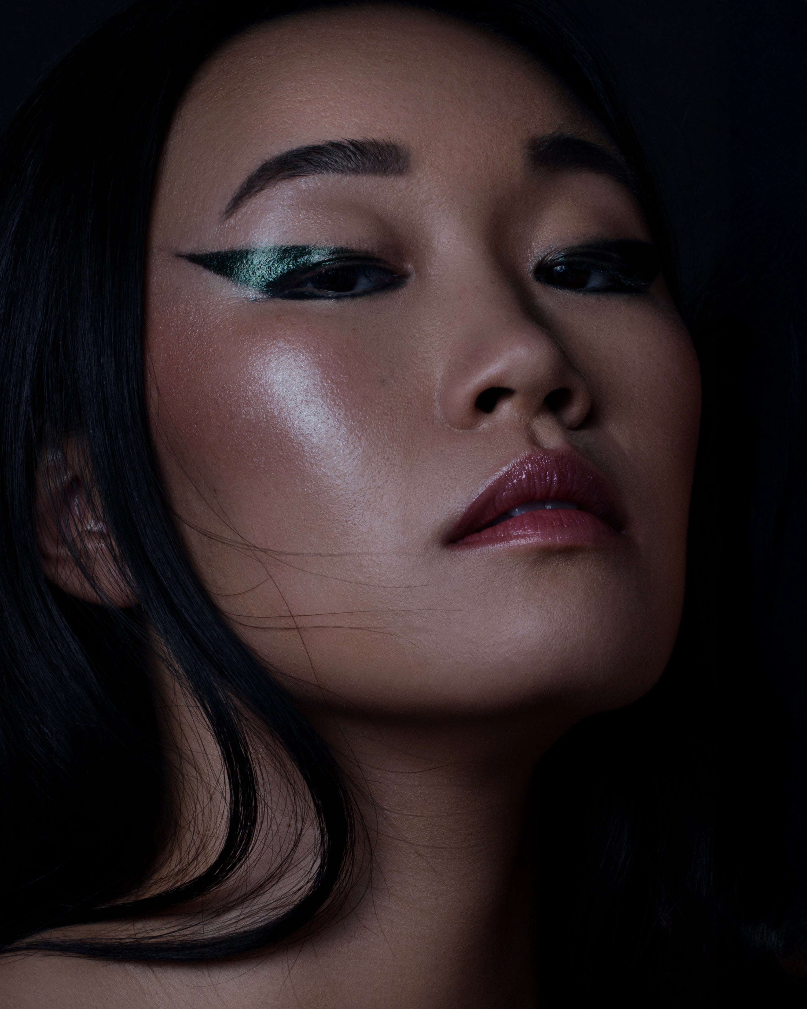 The Horizon | Metamorphic Highlighter - Rituel de Fille